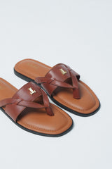 Women leather flats in brown colour with thong strap and wide fit by JULKE