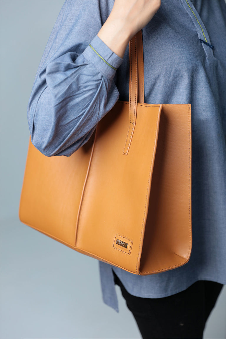 Buy Orange Handbags for Women by CAPRESE Online | Ajio.com